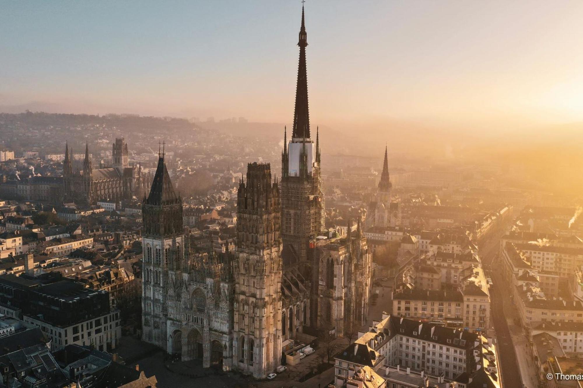 Appartamento L'escale Du Gros-horloge Parenthese Prestigieuse Au Coeur De Rouen